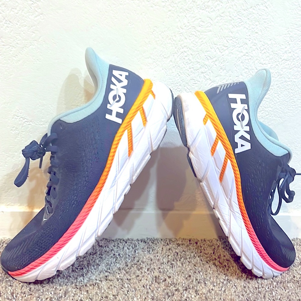 Hoka One Clifton 7 Womens Running Shoes Size 8 Navy Orange Pink 1110509 Sneakers